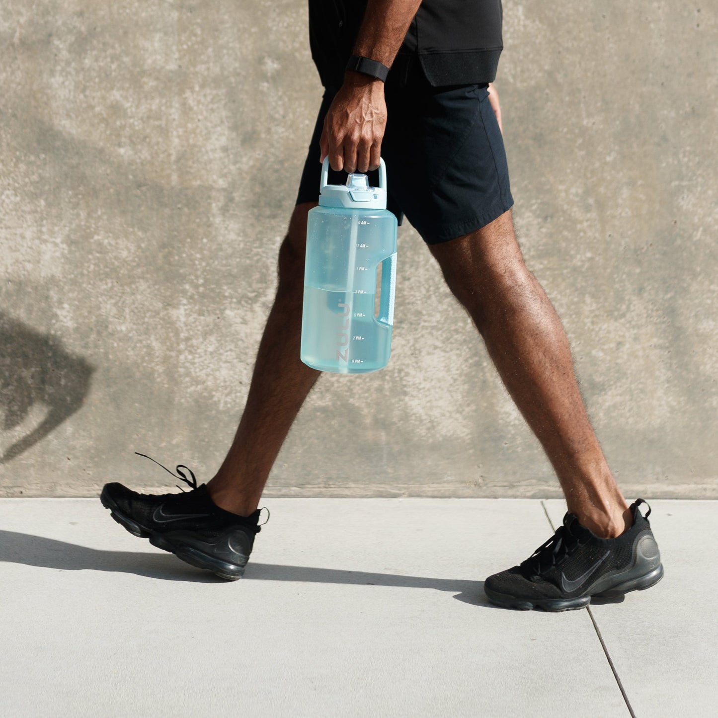 goals-gallon-128oz-water-bottle-with-straw-g9 A75I8756.jpg