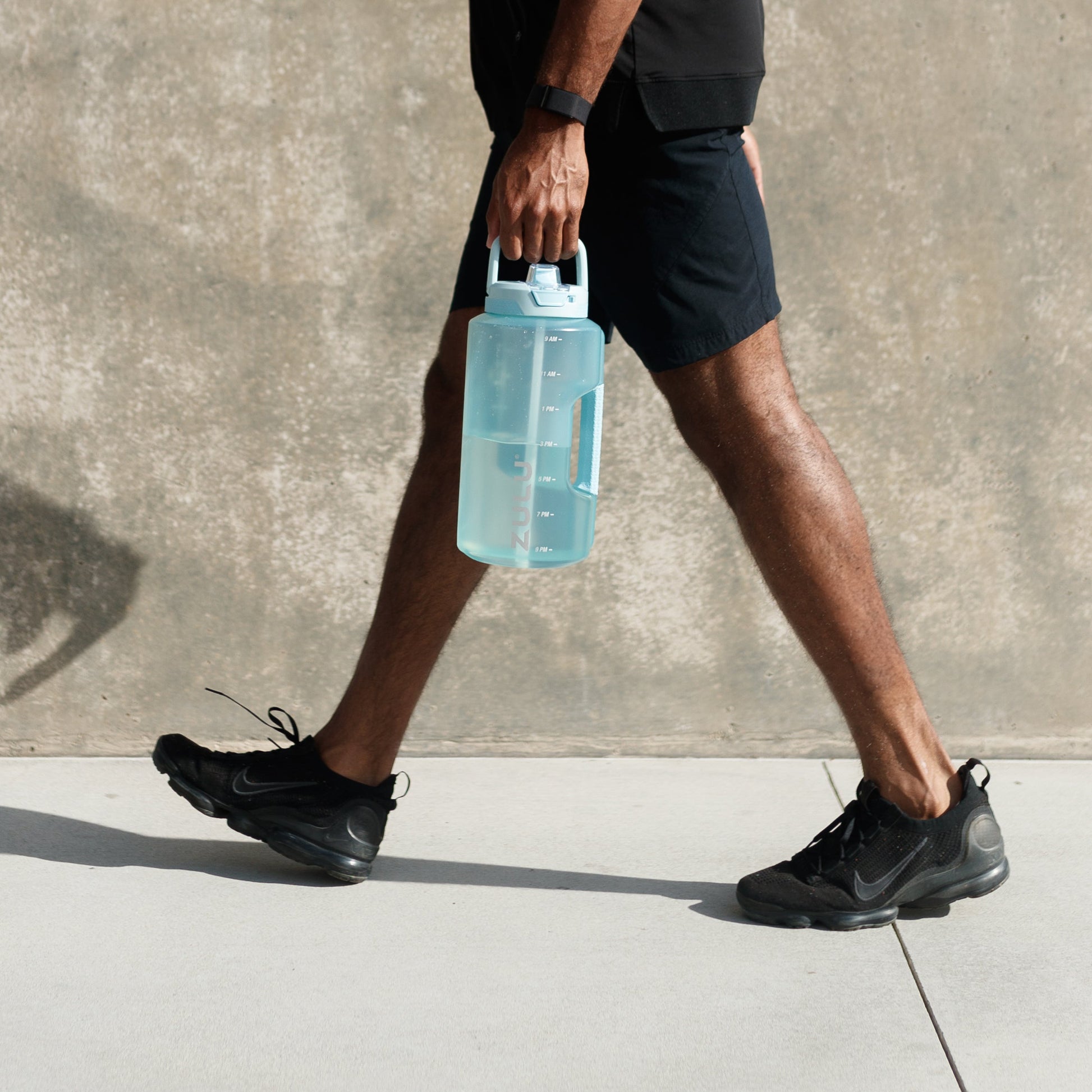 goals-gallon-128oz-water-bottle-with-straw-g9 A75I8756.jpg